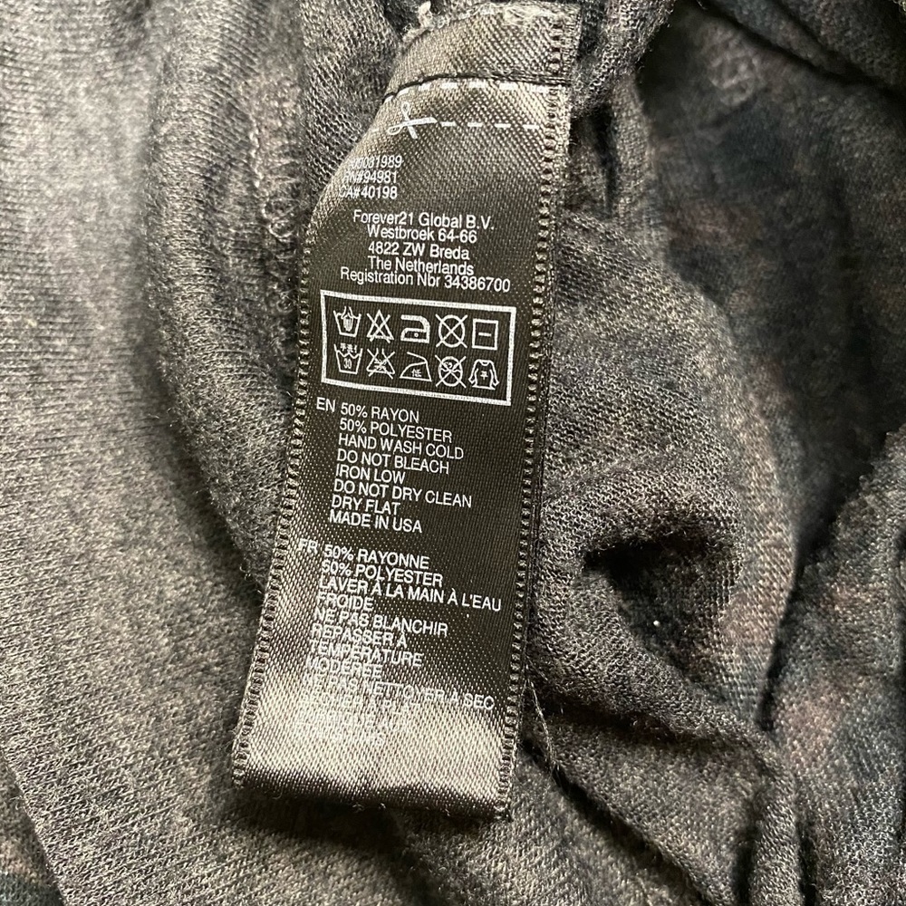 Forever 21 Long Sleeve Cheetah Print Top - Picture 7 of 7
